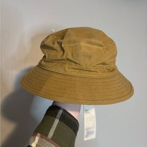 Will and Bear Fischer Sand Bucket Hat